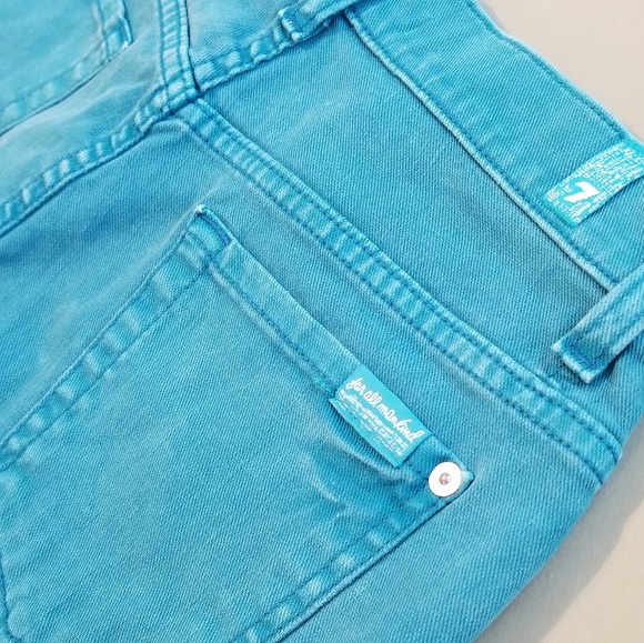 7 For All Mankind Cutoff Jean Shorts - Picture 5 of 6